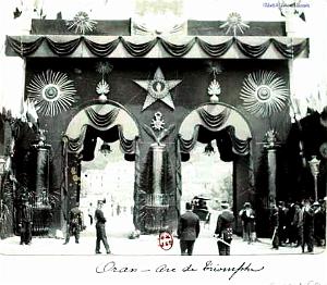 111- Loubet en Algerie- Oran